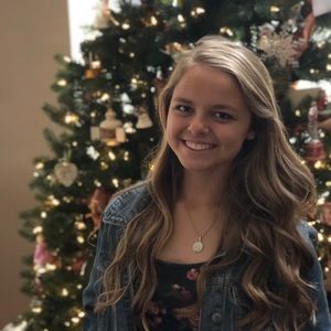 Meet your Posher, Allie